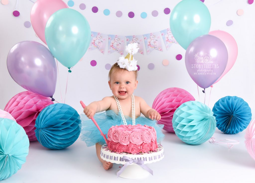 aneta-wojcik-storytellers-photography-weymouth-cake-smash-splash-32-1024×734 Cake Smash Splash Photography Aneta Wojcik
