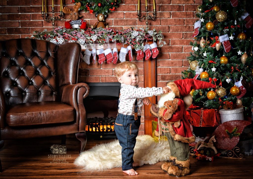 aneta-wojcik-storytellers-photography-weymouth-children-christmas-02-1024×726 Christmas Photography Aneta Wojcik Photographer