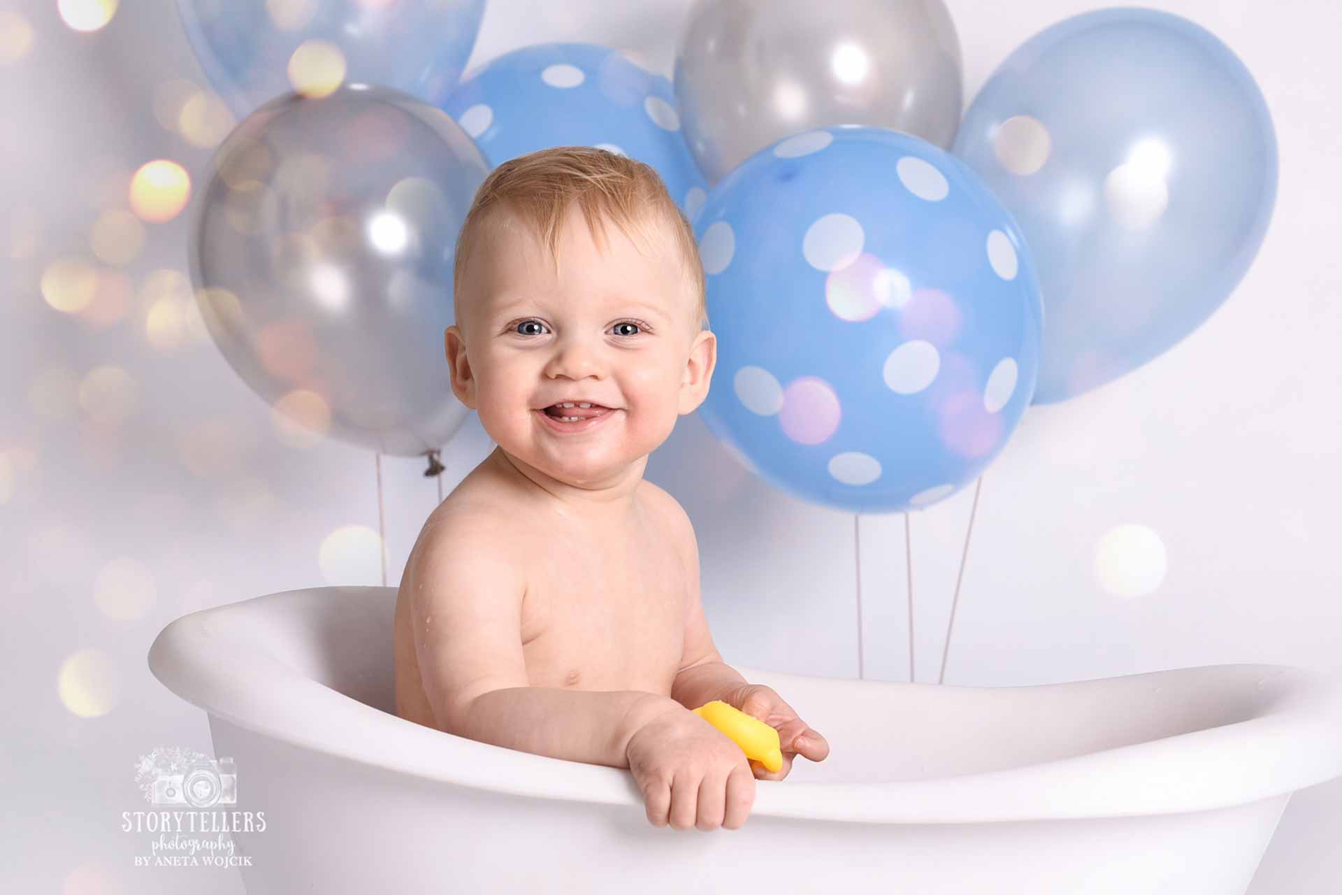 aneta-wojcik-photography-cake-smash-splash-0006