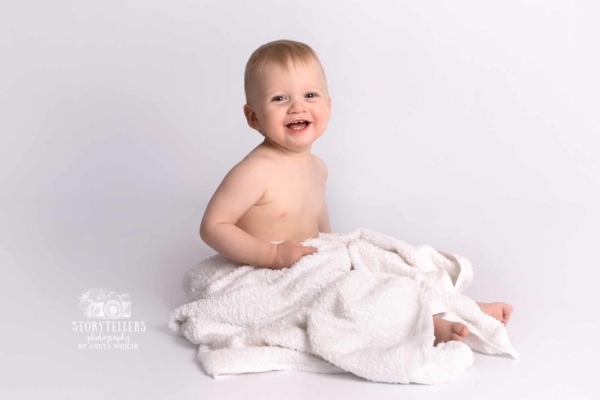 aneta-wojcik-photography-cake-smash-splash-0007
