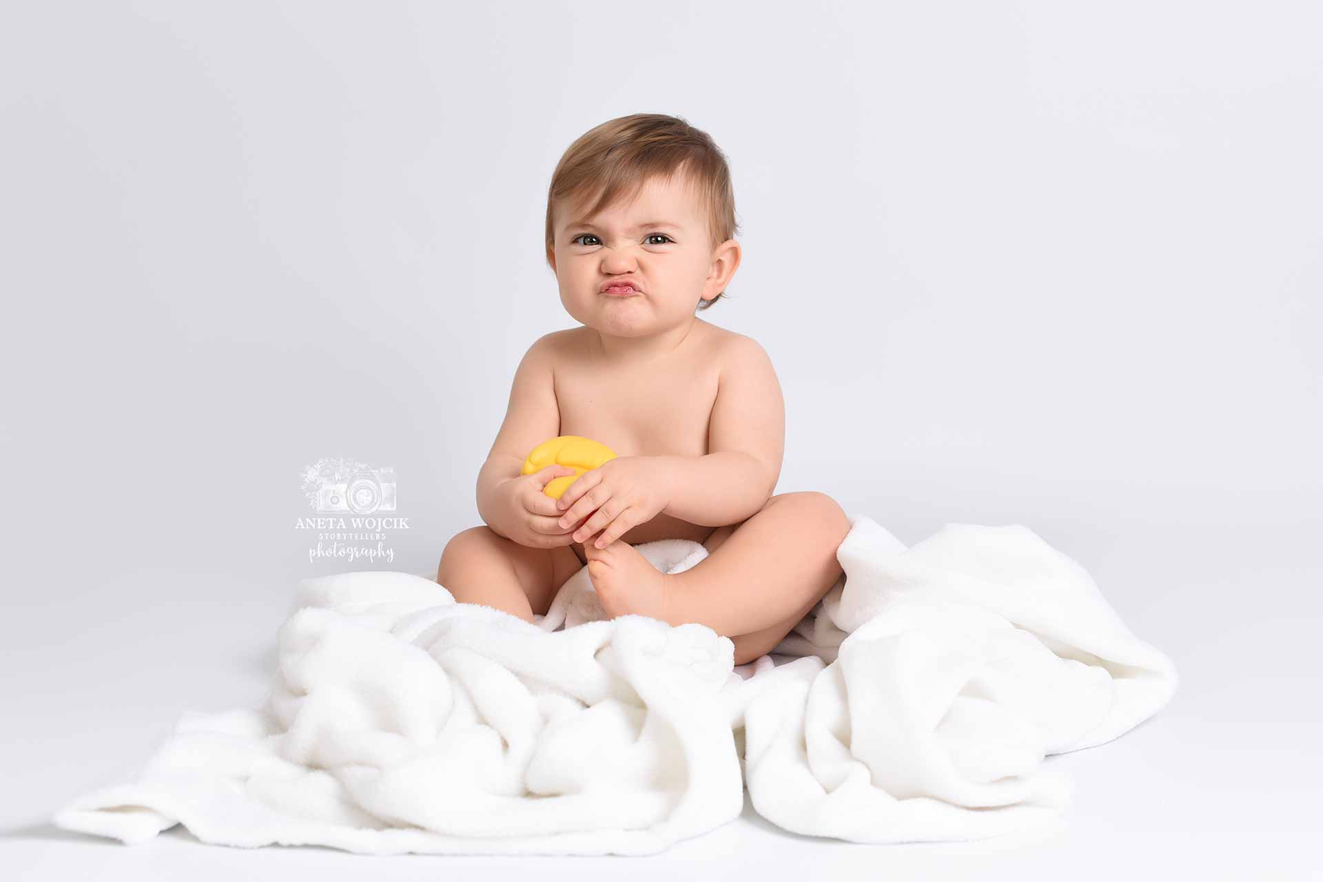 aneta-wojcik-photography-cake-smash-splash-0106